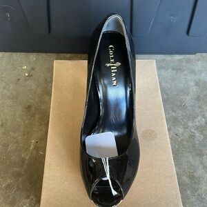 Cole Haan - Nike Air - Mariela Air O.T Pump - Size 8 1/2